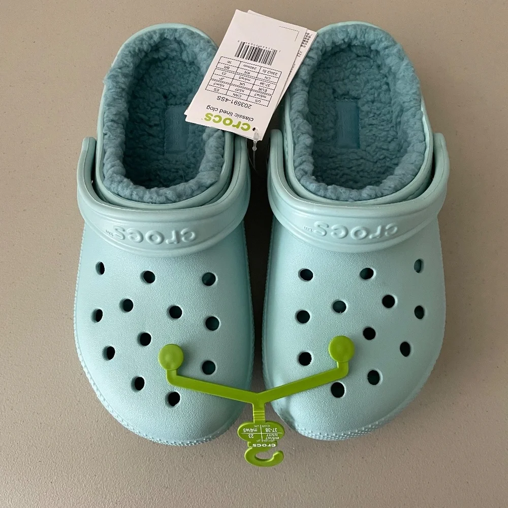 NWT CROCS Baya LINED Clogs W7 M5 LIGHT BLUE LINING - Picture 1 of 4